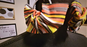 Small scrunch earrings
