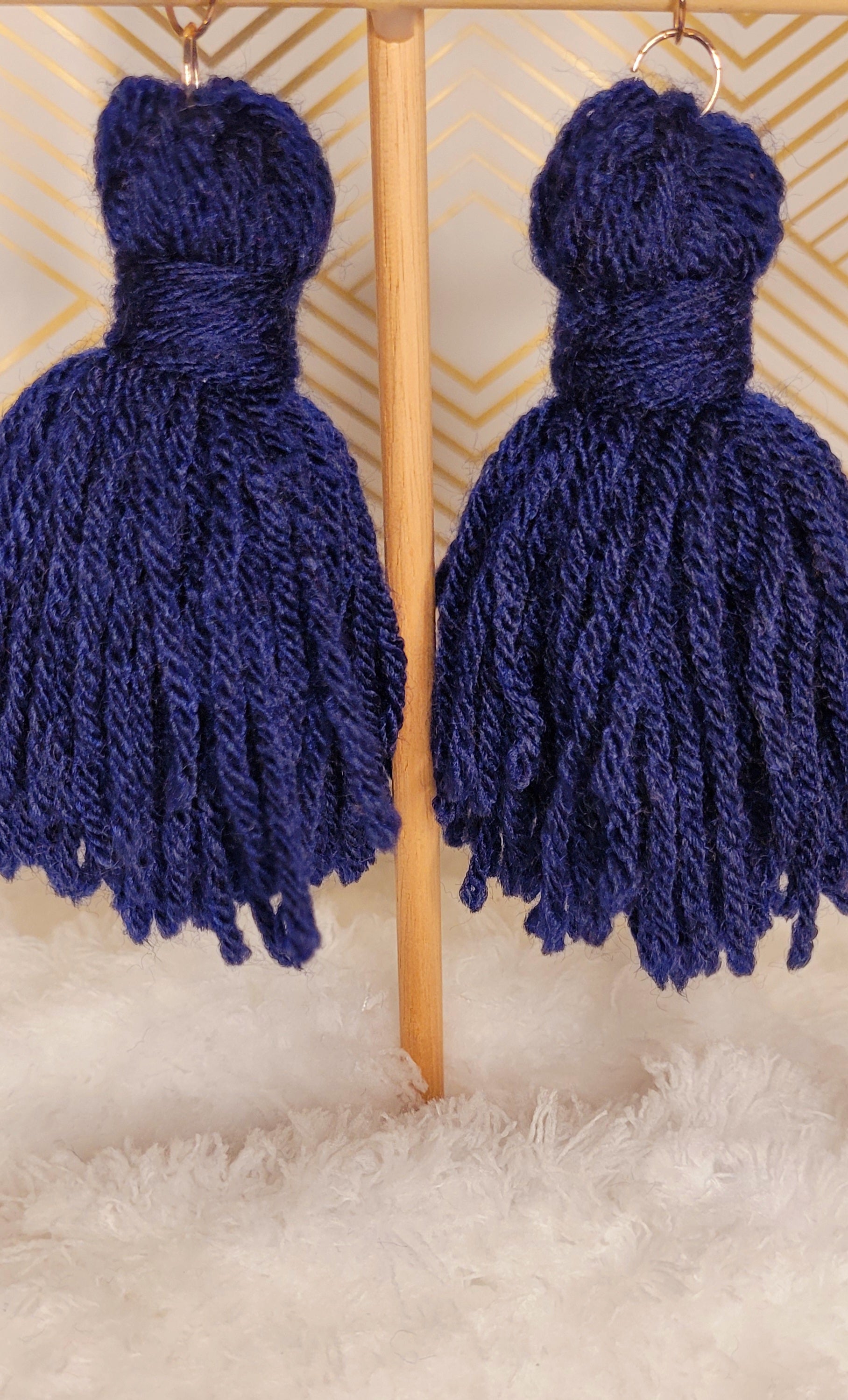 Small Fluffy tassel