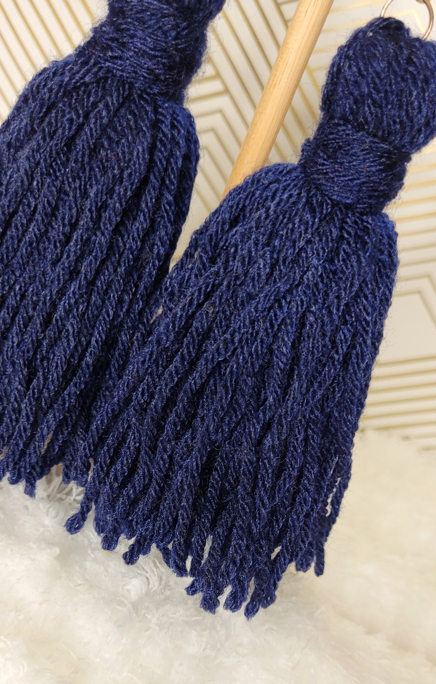 Large Fluffy tassel