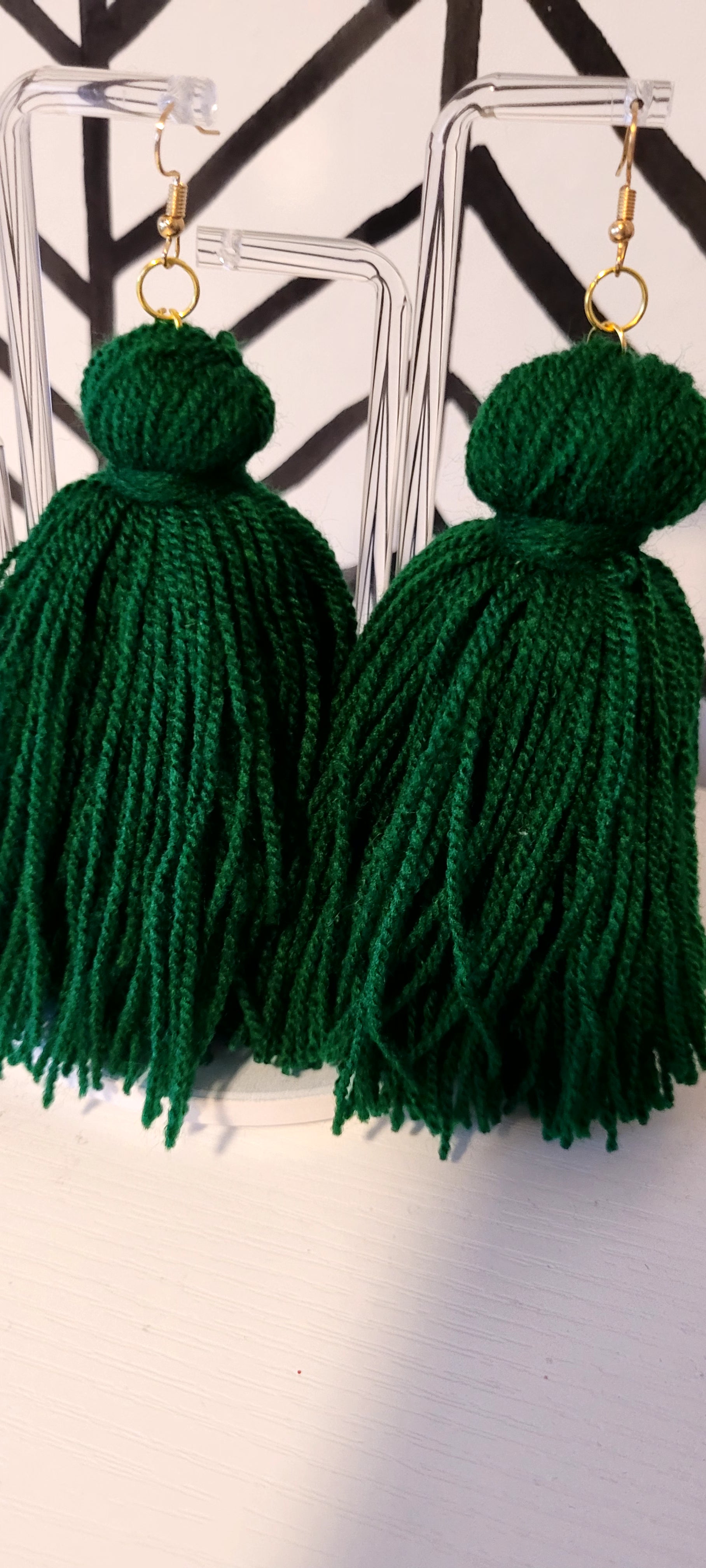 Large Fluffy tassel