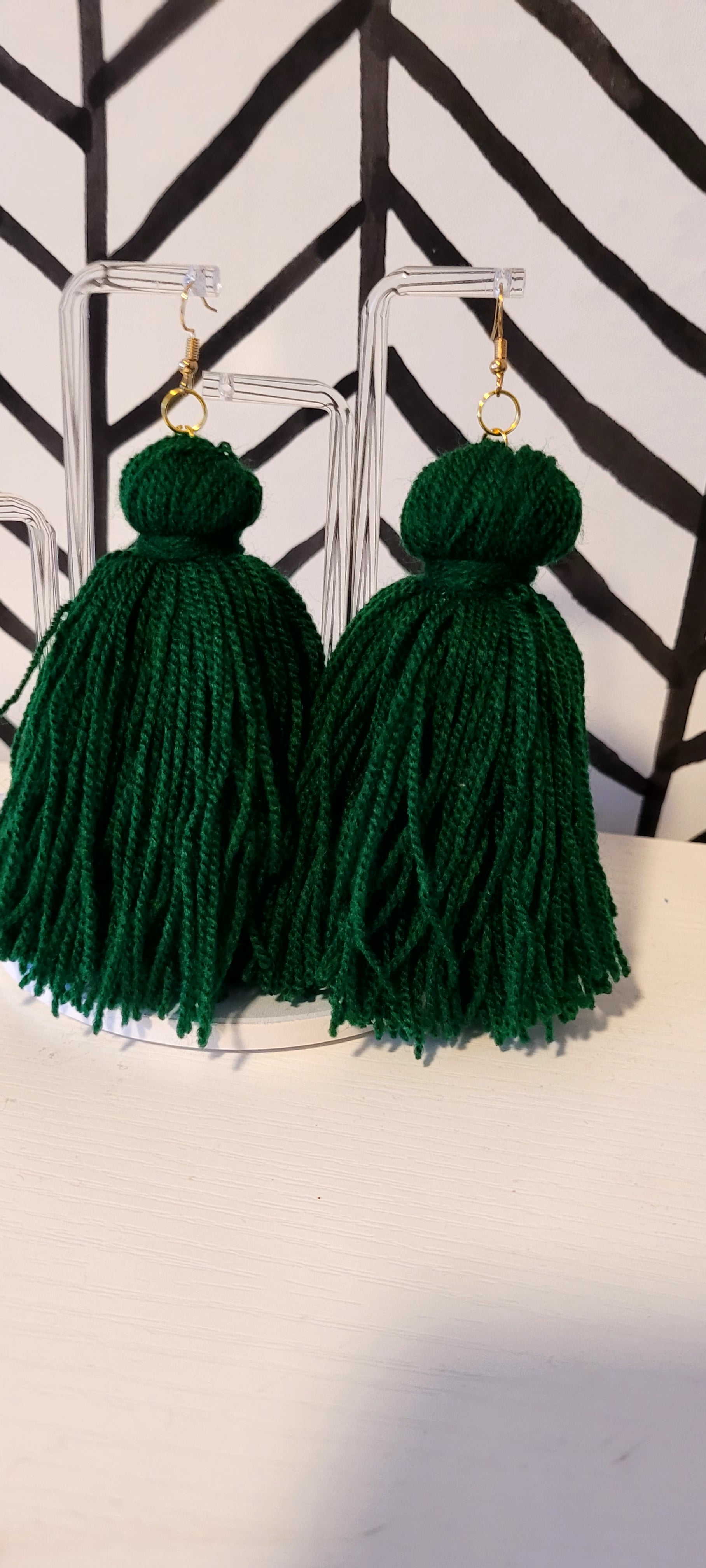 Large Fluffy tassel